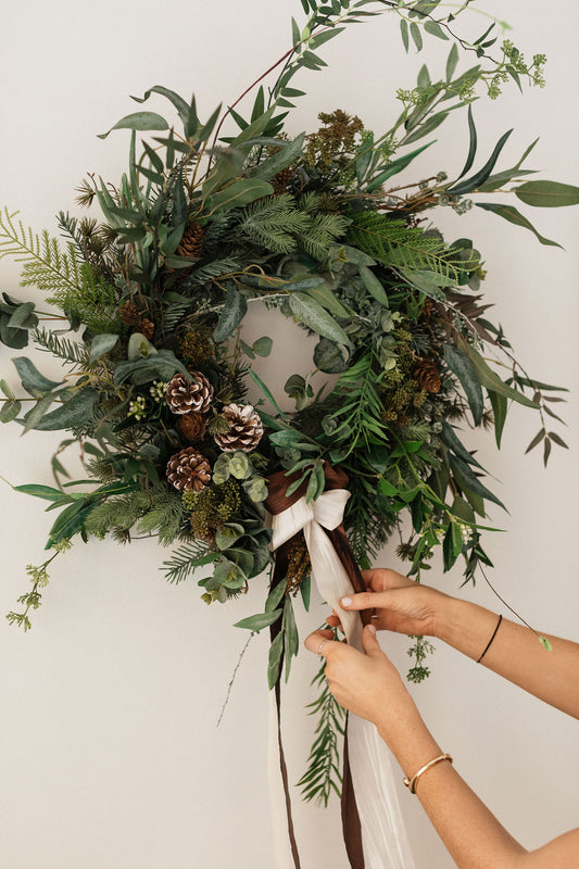 V E R D E L L E Faux Wreath - Christmas Collection