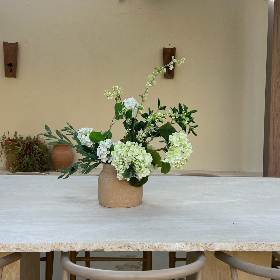 E A R T H  Vessel - (Antique Sand Beige)