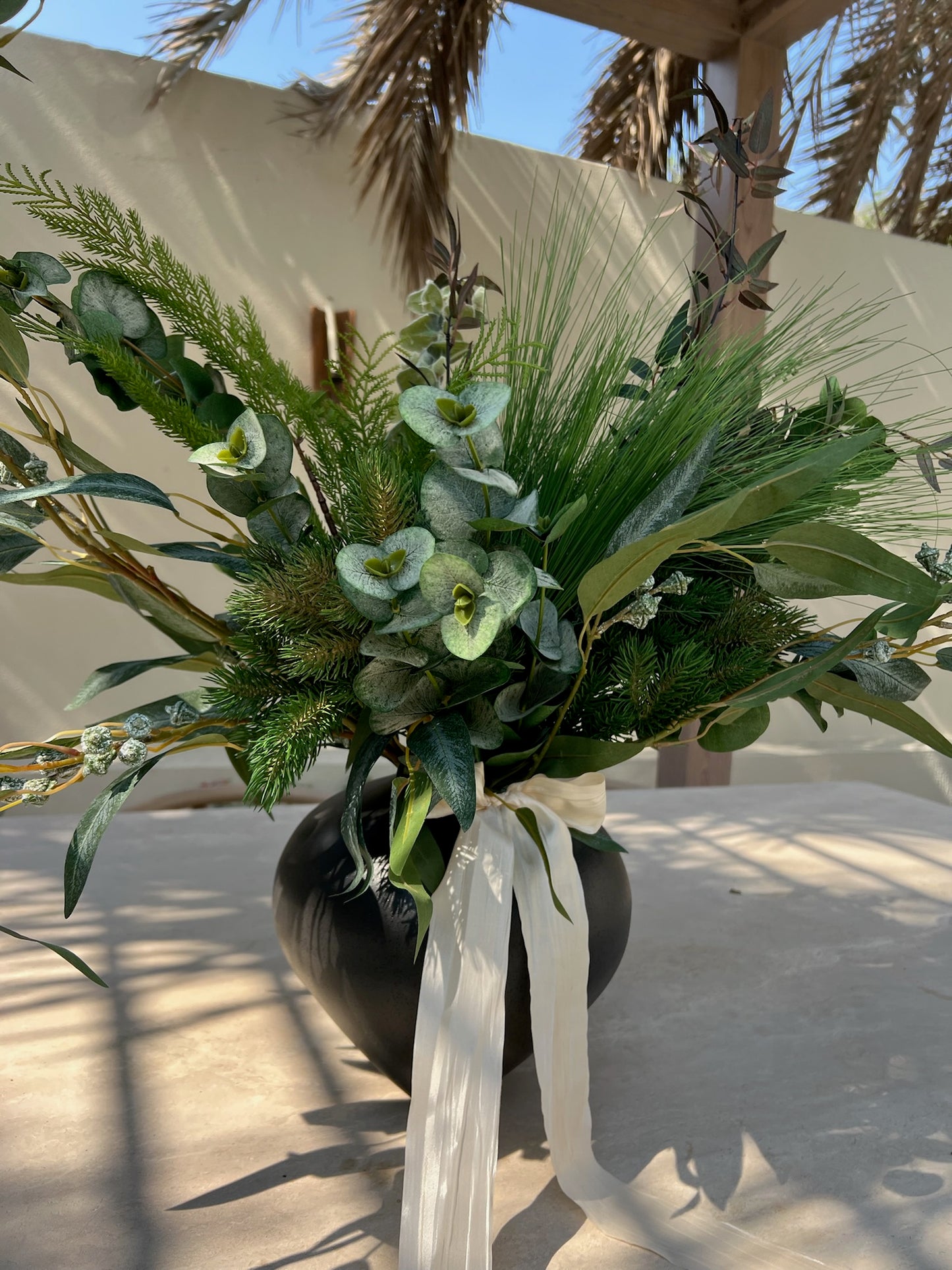 T R I O Textured Ceramic Vase