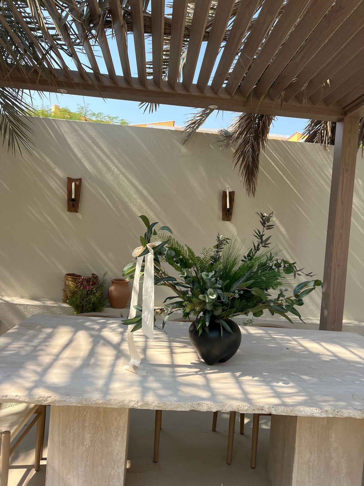 T R I O Textured Ceramic Vase