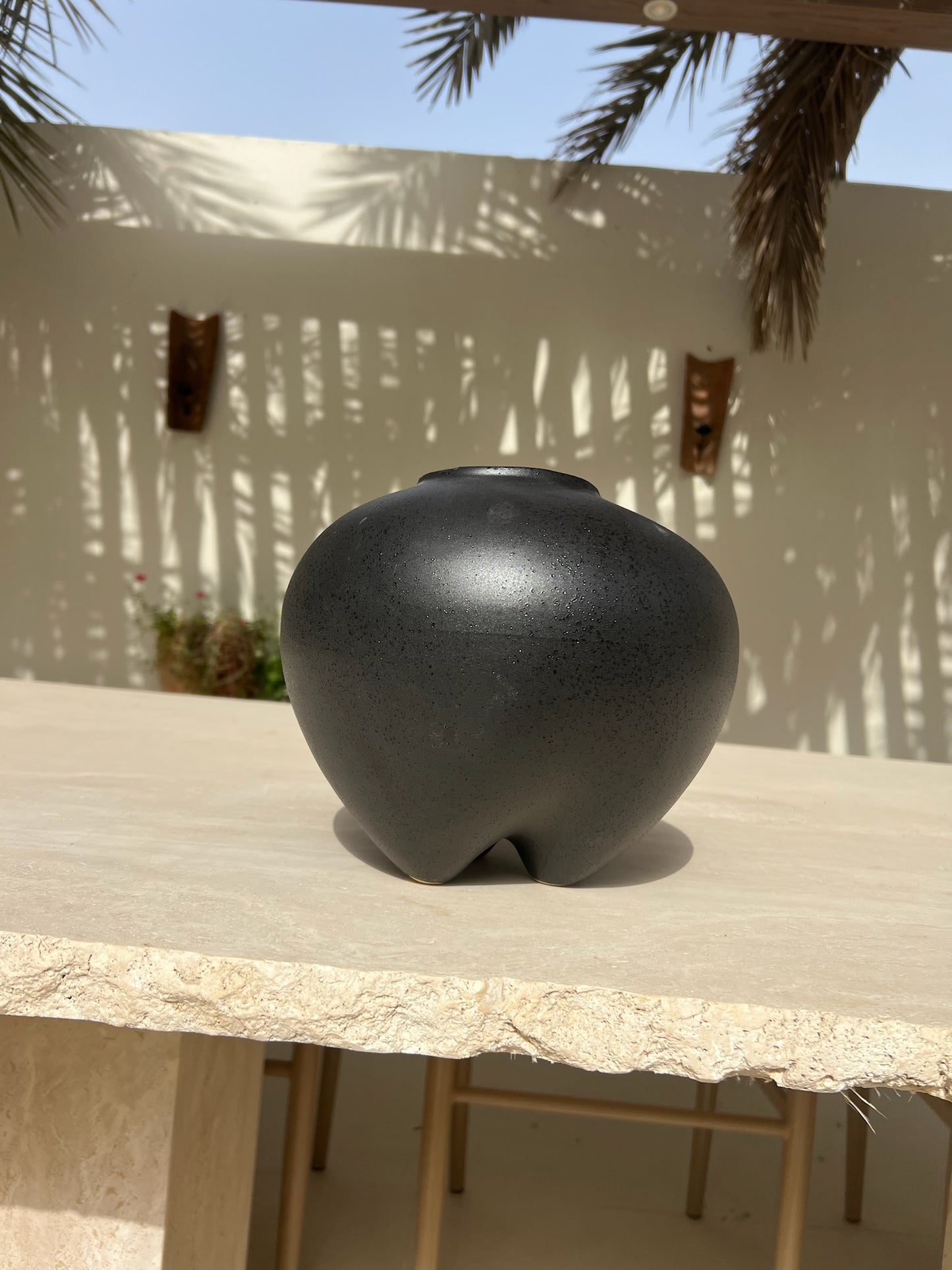 T R I O Textured Ceramic Vase