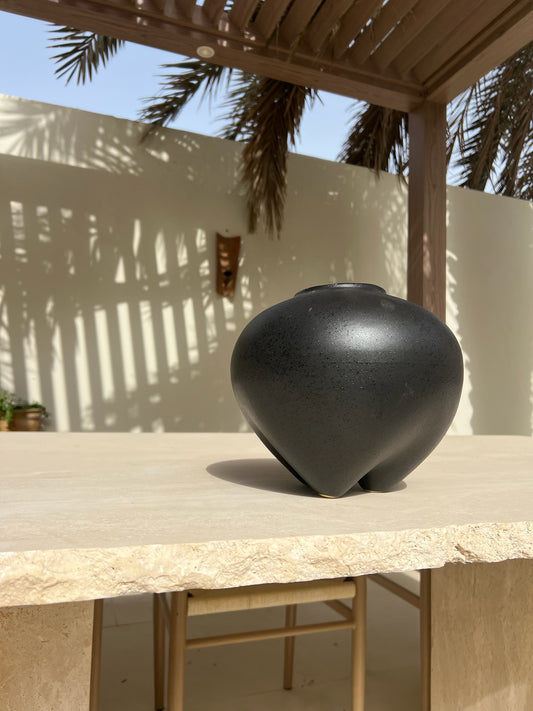 T R I O Textured Ceramic Vase