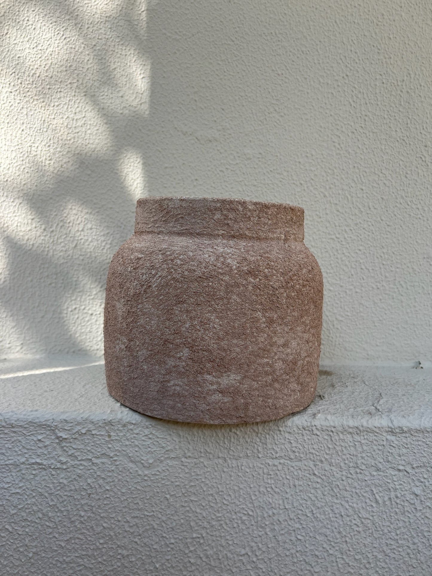 E A R T H  Vessel - (Antique Sand Beige)