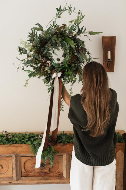 V E R D E L L E  Faux Wreath - Christmas Collection