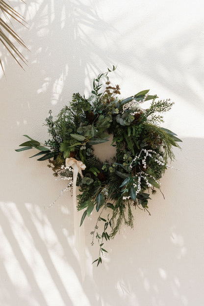 L U N A R A Faux Wreath - Christmas Collection