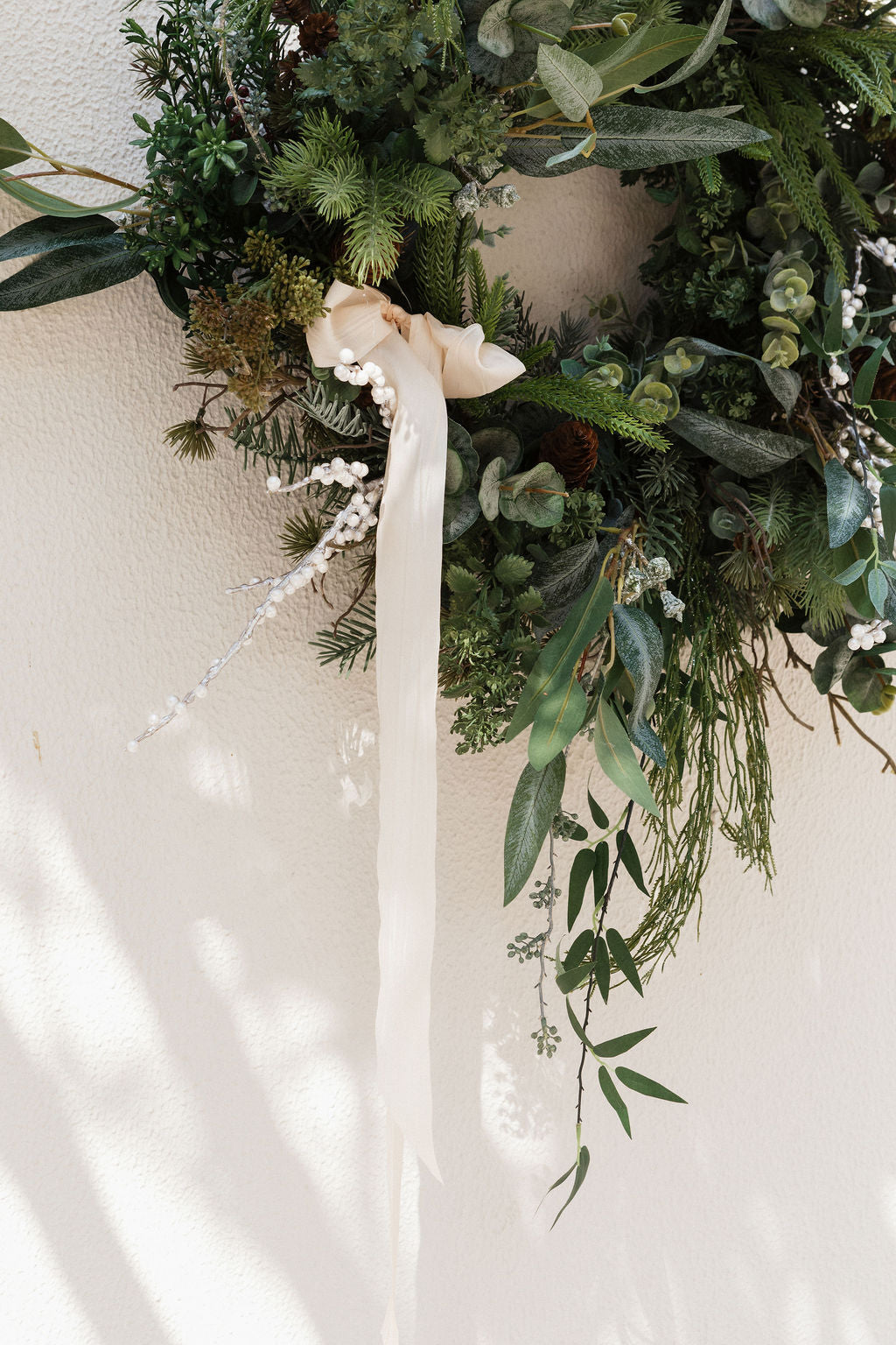 L U N A R A Faux Wreath - Christmas Collection