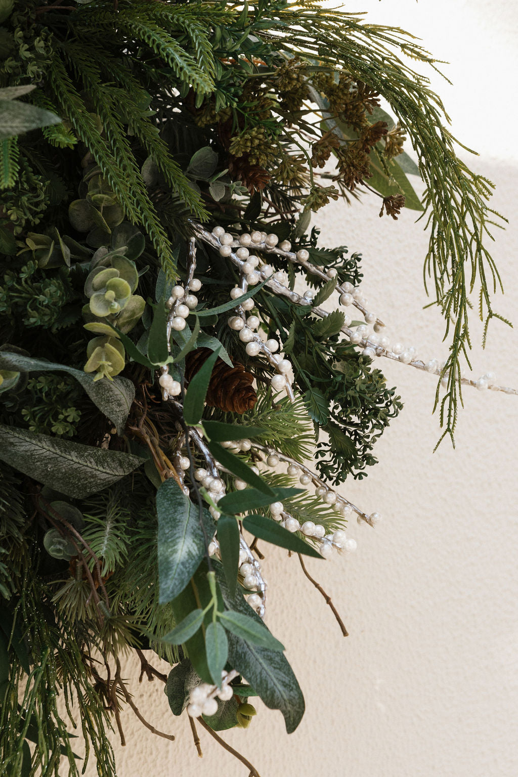 L U N A R A Faux Wreath - Christmas Collection
